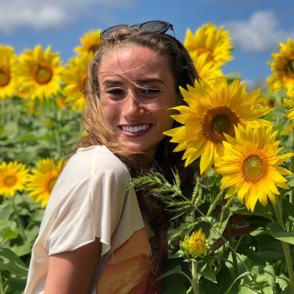 Meet your Posher, Elisa